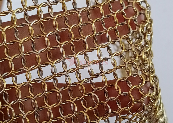 Metal de soldadura de cobre amarillo del color Ring Mesh Curtain 0.8x7m m para la decoración interior y exterior