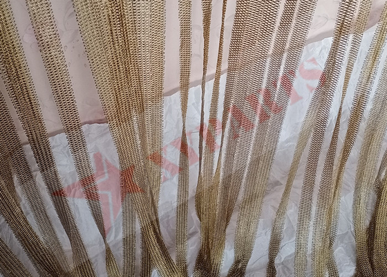 cortinas de acero inoxidables de Ring Mesh Brass Color For String del metal de 0.53x3.81m m